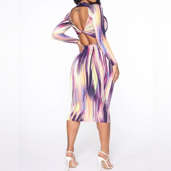 Multi color Dress - Picture 2 of 4